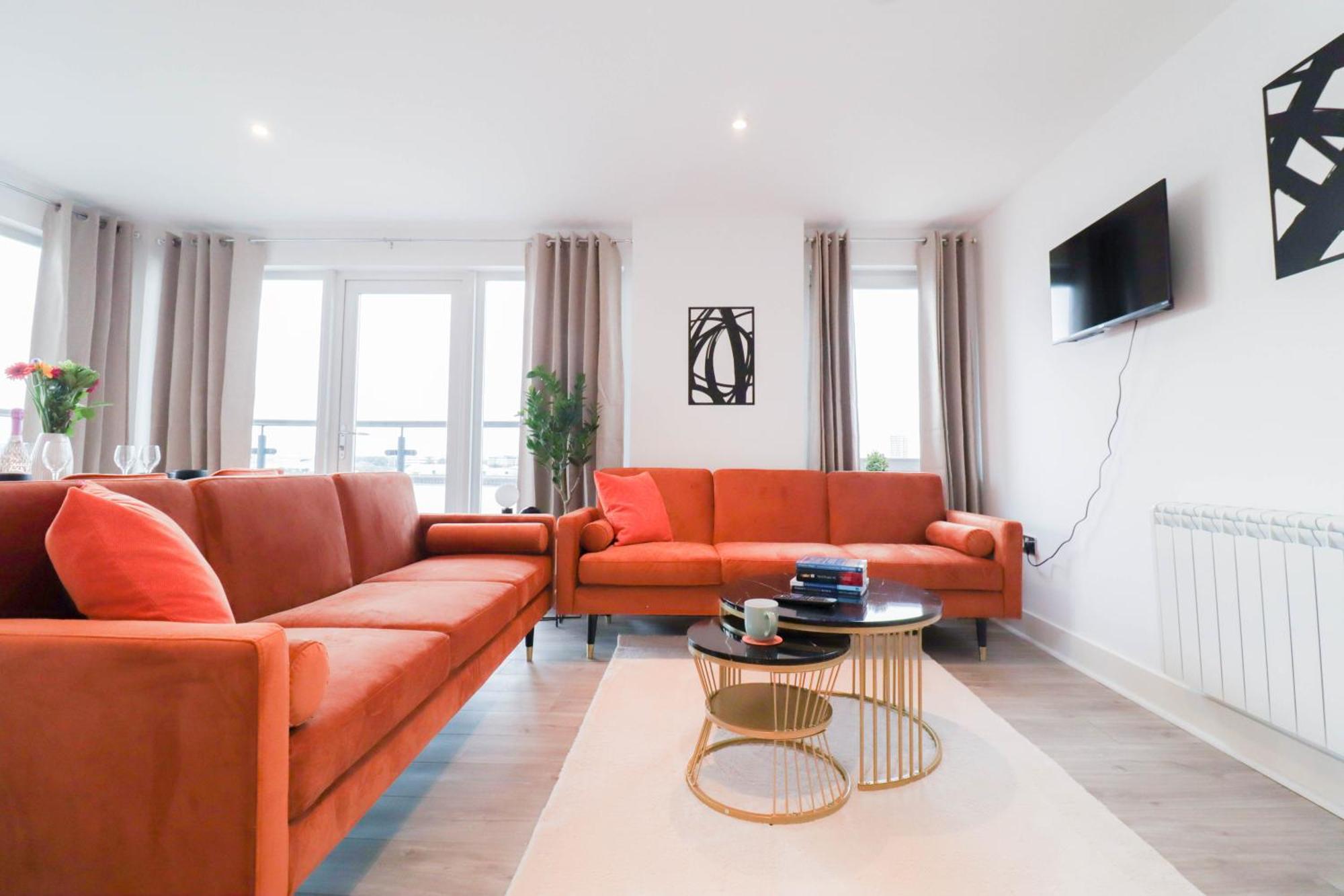 Serene 2-bedroom By The River * Londra